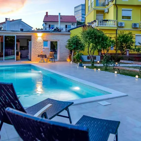 Apartment In With Outdoor Swimming Pool